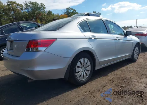 2009 Honda Accord Lx z USA, uszkodzony, nr VIN 1HGCP26349A079011